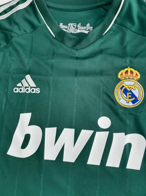 2012/13 REAL MADRID THIRD SHIRT FULL SLEEVE - Image 3