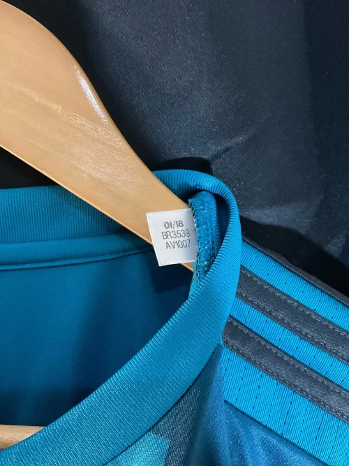 2017/18 REAL MADRID THIRD SHIRT - Image 6