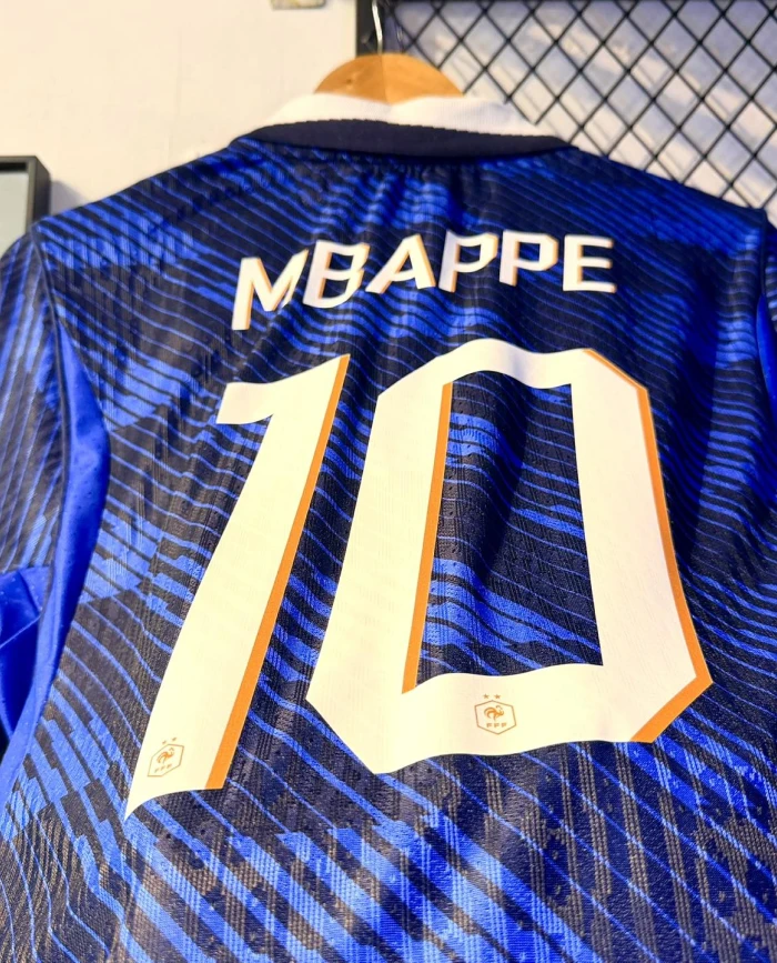 2026 FRANCE WORLD CUP HOME SHIRT - Image 4
