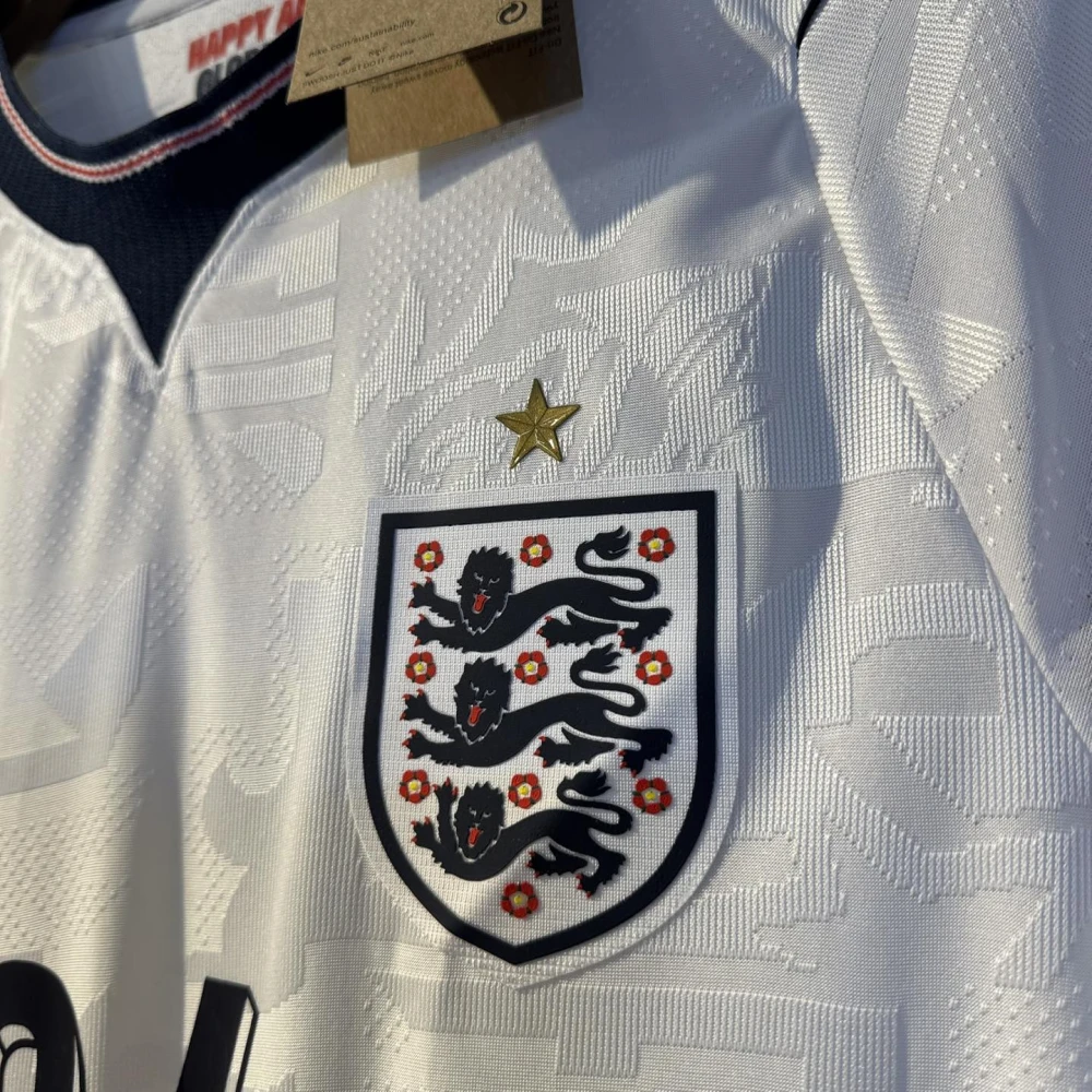 2026 ENGLAND WORLD CUP HOME SHIRT - Image 3